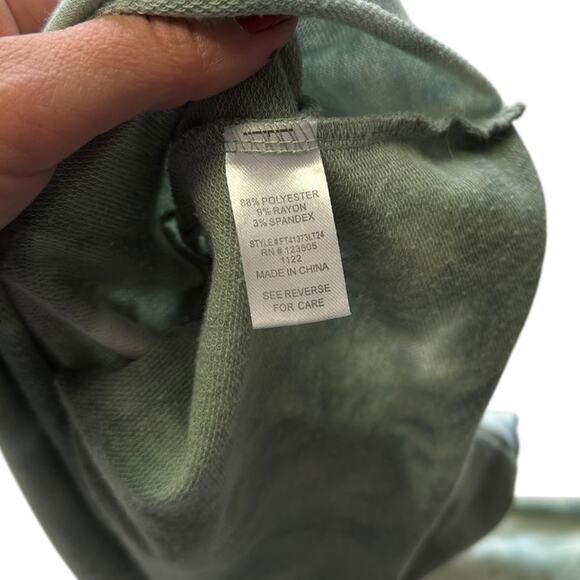 Womens Sweater Size Large Green Tie Dye Crop Loose Fit Beach Travel Packable Fun - Picture 4 of 5